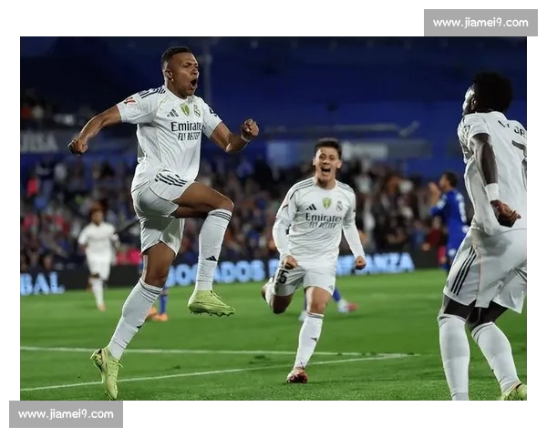 皇马对阵马拉加强强对话看银河战舰主场能否延续胜势关键之战引发焦点关注